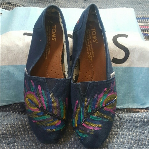 COPY - Toms Peacock Print Shoes - Picture 6 of 7